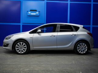 2012 Opel Astra J Рестайлинг, серебристый, 680000 рублей, вид 3