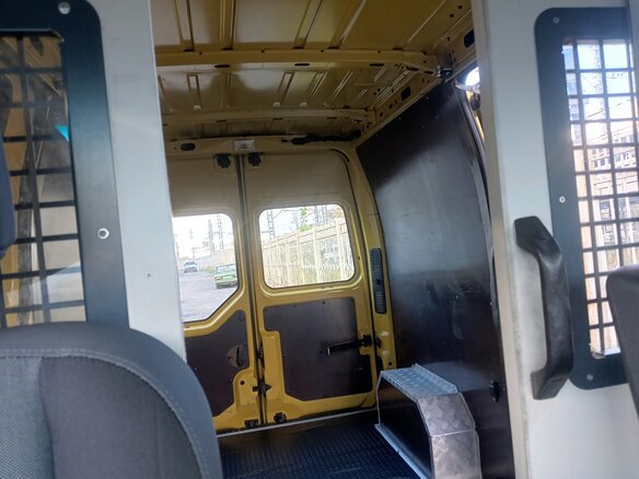 2021 Renault Master, жёлтый, 1820000 рублей - вид 7