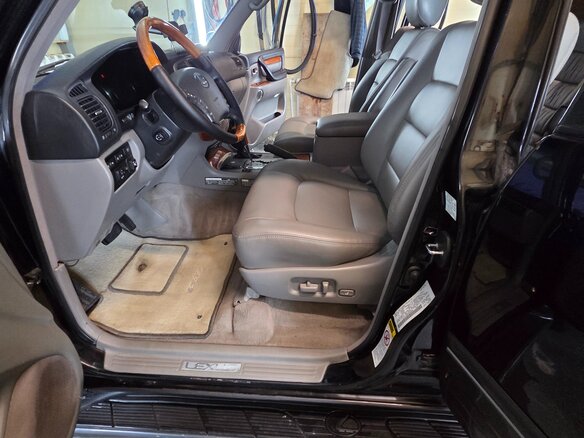 2003 Lexus LX 470 II Рестайлинг, чёрный, 1820000 рублей - вид 10