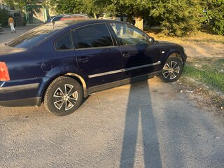 2000 Volkswagen Passat B5, синий, 200000 рублей, вид 3
