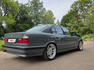 1991 BMW 5 серии 525i III (E34), серый, 980000 рублей, вид 4