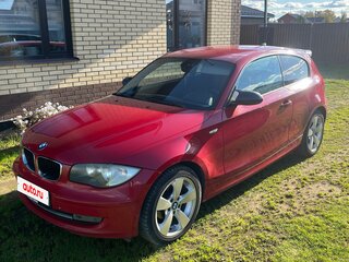2007 BMW 1 серии 116i I (E81/E82/E87/E88) Рестайлинг, красный, 630000 рублей, вид 1