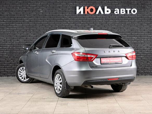 2017 Lada (ВАЗ) Vesta SW I, серый, 1000000 рублей - вид 6