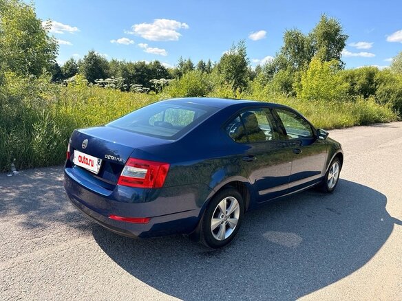 2014 Skoda Octavia III (A7), синий, 1385000 рублей - вид 5