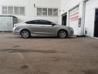 2014 Chrysler 200 II, серый, 1200000 рублей, вид 3