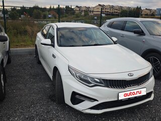 2019 Kia Optima IV Рестайлинг, белый, 1250000 рублей, вид 2