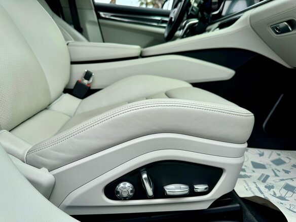 2016 Porsche Panamera Turbo II, серый, 7190000 рублей - вид 19