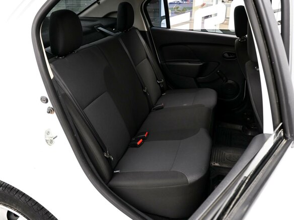 2015 Renault Logan II, белый, 1179000 рублей - вид 6