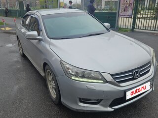 2013 Honda Accord IX, серебристый, 1400000 рублей, вид 2