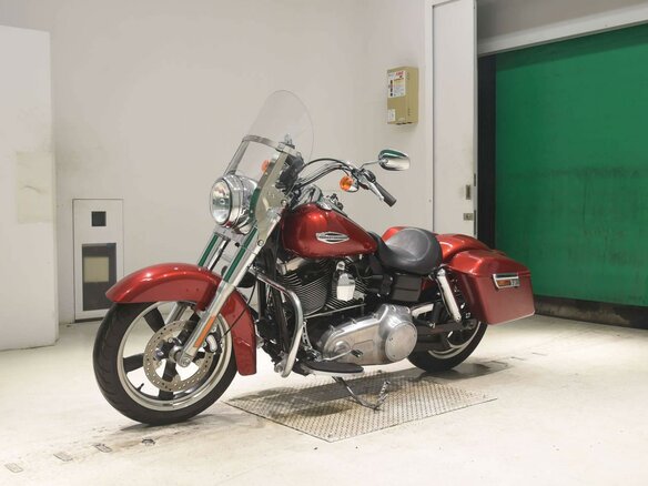 2013 Harley-Davidson Dyna Switchback, красный, 949000 рублей - вид 3