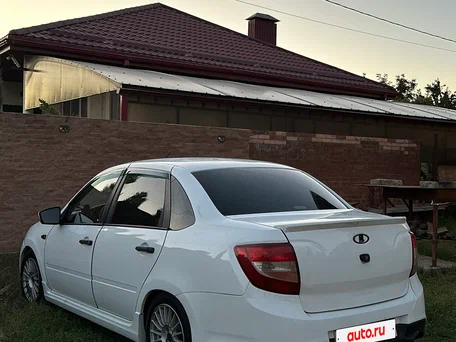 2018 Lada (ВАЗ) Granta I, белый, 570000 рублей, вид 1