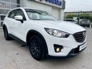 2017 Mazda CX-5 I Рестайлинг, белый, 1860000 рублей, вид 3