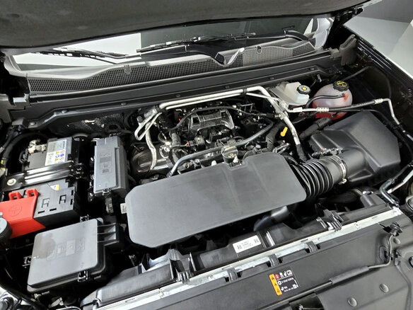 2026 GMC Canyon AT4X III, чёрный, 6500700 рублей - вид 18