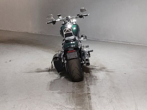 2024 Harley-Davidson Breakout, зелёный, 1950000 рублей - вид 4