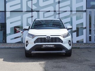 2021 Toyota RAV4 V (XA50), белый, 3255000 рублей, вид 2