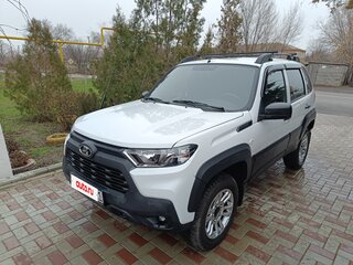 2024 Lada (ВАЗ) Niva Travel I, белый, 1050000 рублей, вид 1