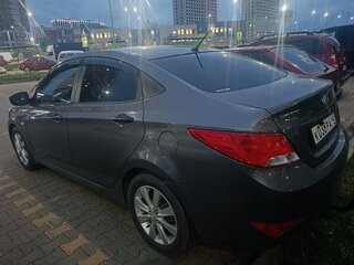2015 Hyundai Solaris I Рестайлинг, серый, 1000000 рублей, вид 4