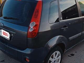 2007 Ford Fiesta Mk5, серый, 300000 рублей, вид 4