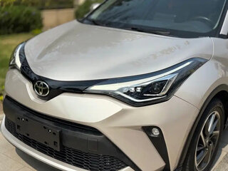 2023 Toyota C-HR I Рестайлинг, бежевый, 1490888 рублей, вид 4