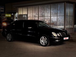 2007 Mercedes-Benz E-Класс 280 III (W211, S211) Рестайлинг, чёрный, 1550000 рублей, вид 1