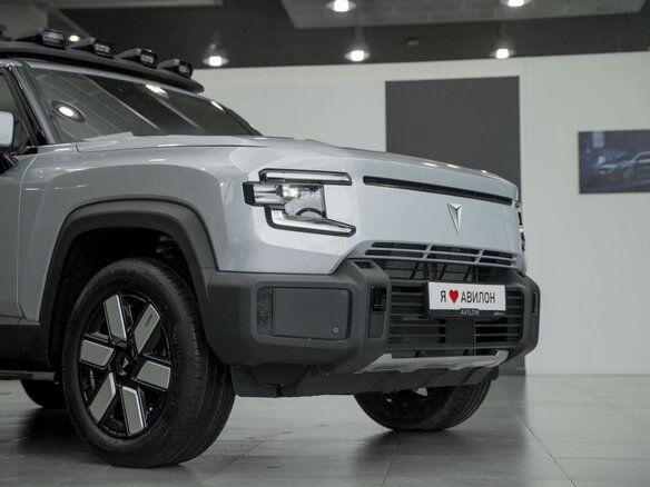 2025 Changan Deepal G318 I, серебристый - вид 13