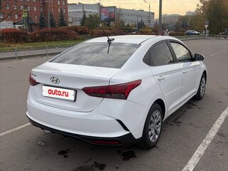 2021 Hyundai Solaris II Рестайлинг, белый, 1600000 рублей, вид 5
