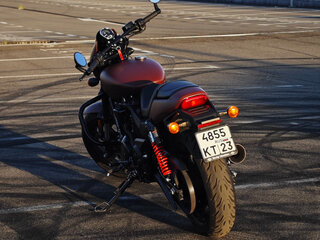 2018 Harley-Davidson Street Rod, пурпурный, 725000 рублей, вид 4