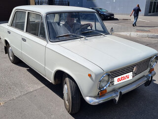 1974 Lada (ВАЗ) 2101, белый, 600000 рублей, вид 4