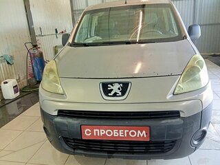 2011 Peugeot Partner II, бежевый, 338000 рублей, вид 2