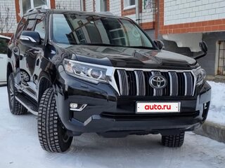 2018 Toyota Land Cruiser Prado 150 Series Рестайлинг 2, чёрный, 4240000 рублей, вид 3