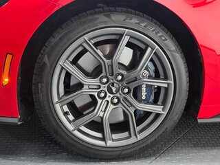 2024 Ford Mustang VII, красный, 7499700 рублей, вид 5
