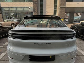 2026 Porsche Cayenne GTS Coupé III Рестайлинг, серый, 27000000 рублей, вид 2