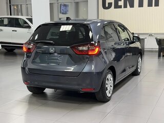 2022 Honda Fit IV, серый, 1420000 рублей, вид 5