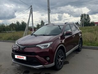 2017 Toyota RAV4 IV (XA40) Рестайлинг, красный, 2600000 рублей, вид 1