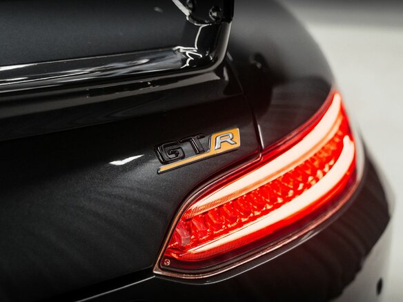 2017 Mercedes-Benz AMG GT R I Рестайлинг, чёрный, 13994000 рублей - вид 15