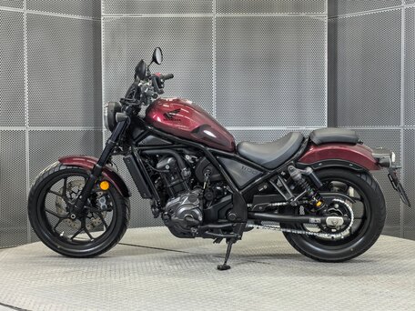 2022 Honda CMX 1100 Rebel, красный, 1077000 рублей, вид 5