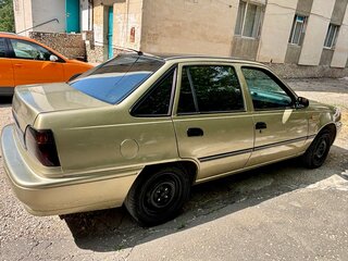 2007 Daewoo Nexia I, бежевый, 330000 рублей, вид 3