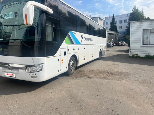 2017 Yutong ZK6122H9, белый, 5150000 рублей - вид 1