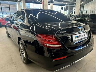 2020 Mercedes-Benz E-Класс 200 V (W213, S213, C238), чёрный, 4570000 рублей, вид 3