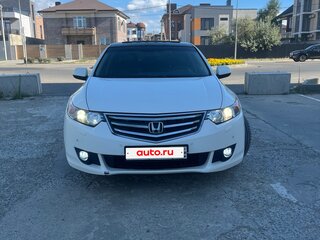 2010 Honda Accord VIII, белый, 999999 рублей, вид 1