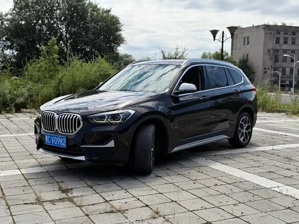 2022 BMW X1 Long 20Li sDrive II (F48) Рестайлинг, коричневый, 2159000 рублей