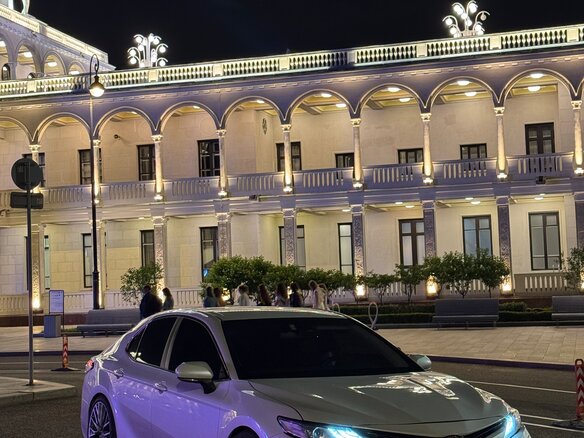 2020 Toyota Camry VIII (XV70), белый, 2200000 рублей - вид 4