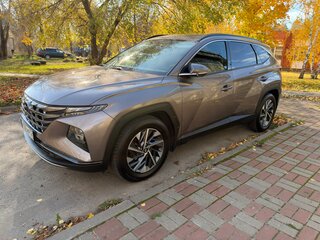 2022 Hyundai Tucson IV, коричневый, 3999990 рублей, вид 3