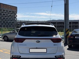 2019 Kia Sportage IV Рестайлинг, белый, 1750066 рублей, вид 4