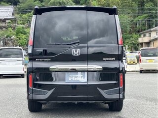 2021 Honda Stepwgn Spada V Рестайлинг, чёрный, 1780000 рублей, вид 5