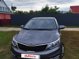 2016 Kia Rio III Рестайлинг, серый, 800000 рублей, вид 1