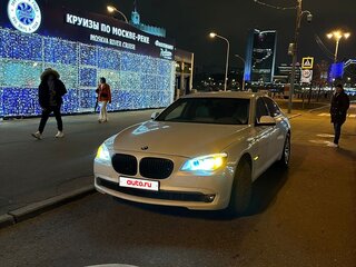 2011 BMW 7 серии 730d V (F01/F02/F04), белый, 1450000 рублей, вид 4