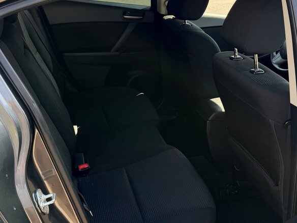 2013 Mazda 3 II (BL) Рестайлинг, серый, 790000 рублей - вид 18