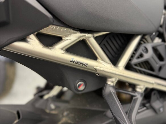 2026 Ducati Multistrada V4, красный, 4600000 рублей - вид 10