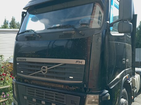 2011 Volvo FH, чёрный, 3500000 рублей, вид 1
